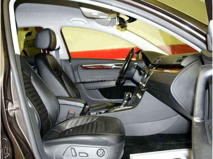 Volkswagen Passat B7