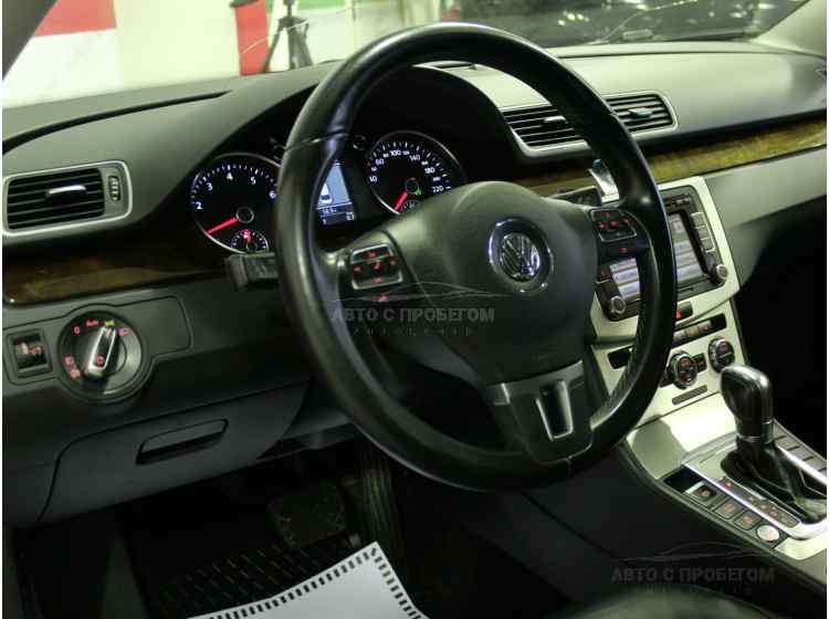 Volkswagen Passat B7