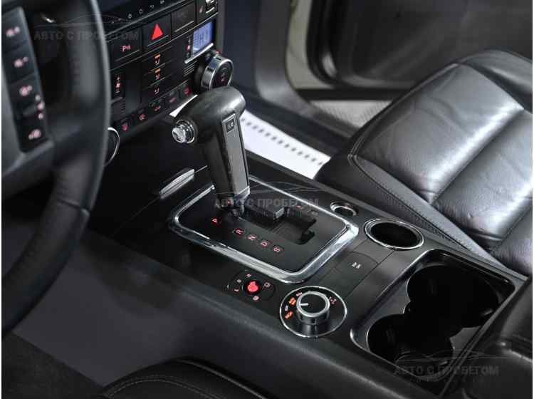 Volkswagen Touareg I Рестайлинг