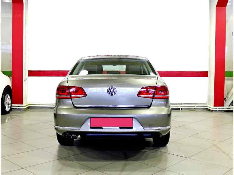 Volkswagen Passat B7