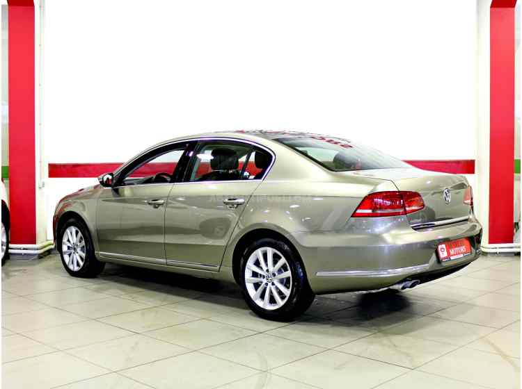 Volkswagen Passat B7