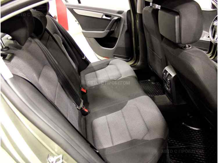 Volkswagen Passat B7