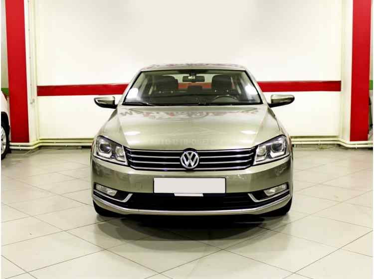 Volkswagen Passat B7