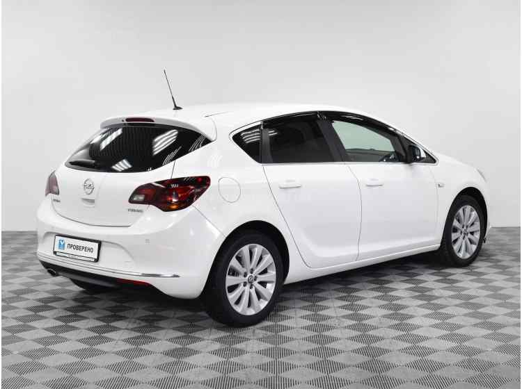 Opel Astra J Рестайлинг