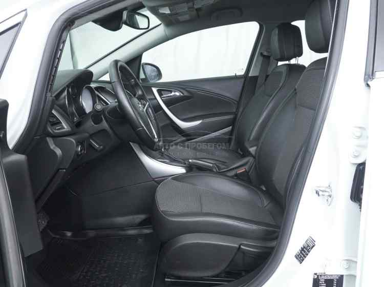 Opel Astra J Рестайлинг