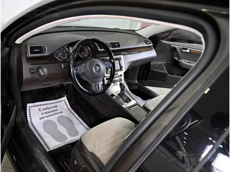 Volkswagen Passat B7