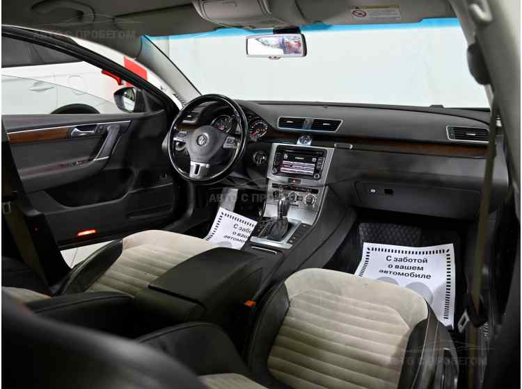 Volkswagen Passat B7