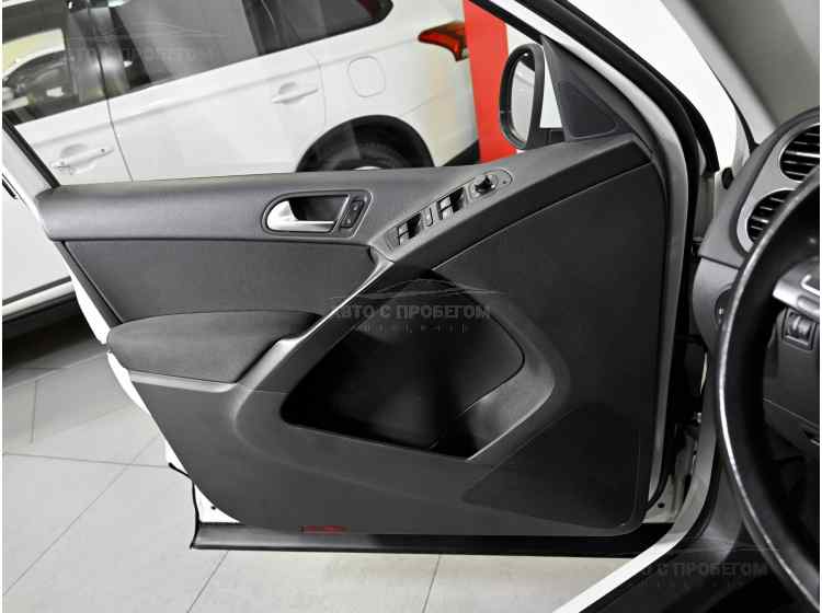 Volkswagen Tiguan I Рестайлинг