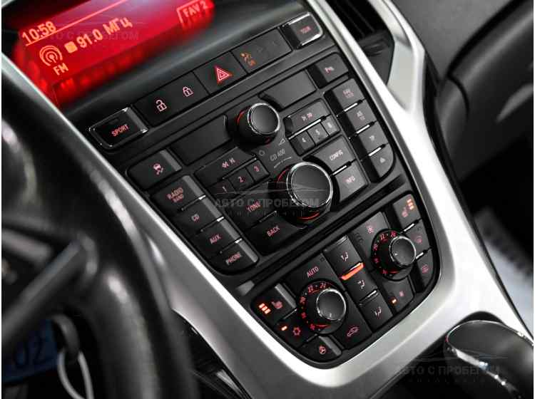 Opel Astra J Рестайлинг