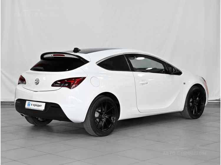 Opel Astra J Рестайлинг