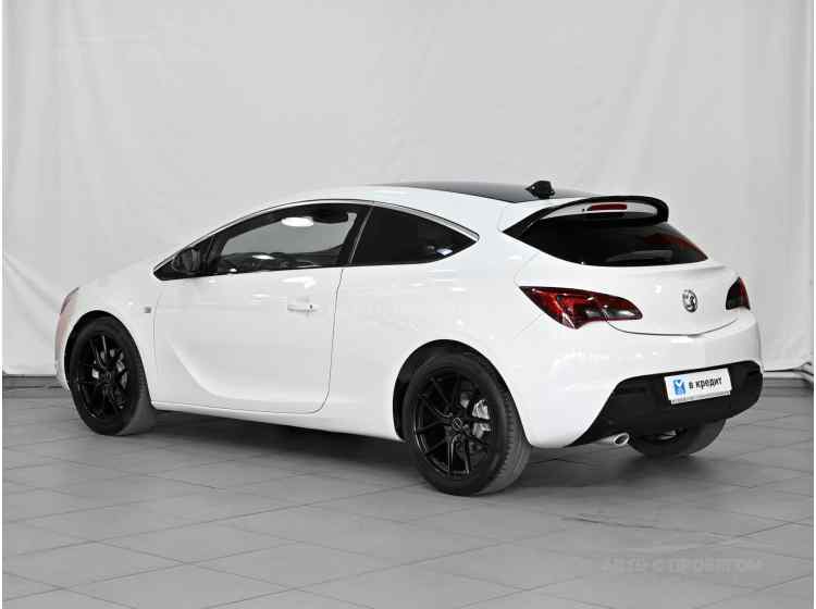 Opel Astra J Рестайлинг