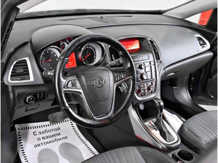 Opel Astra J Рестайлинг