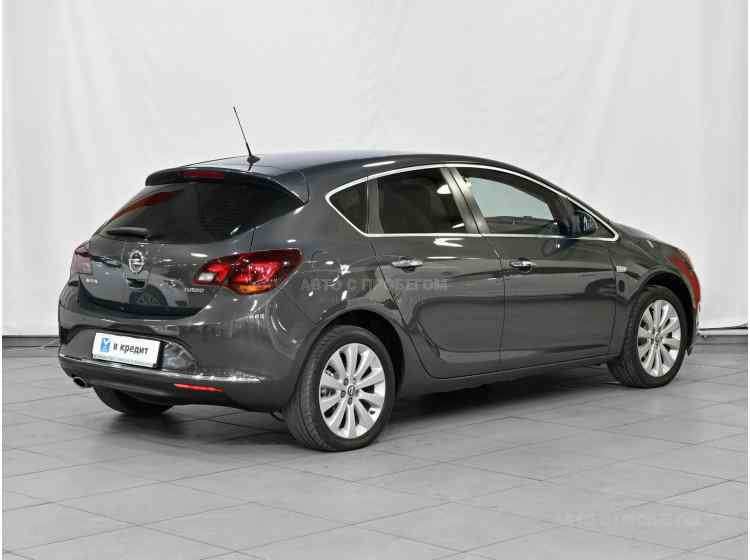 Opel Astra J Рестайлинг