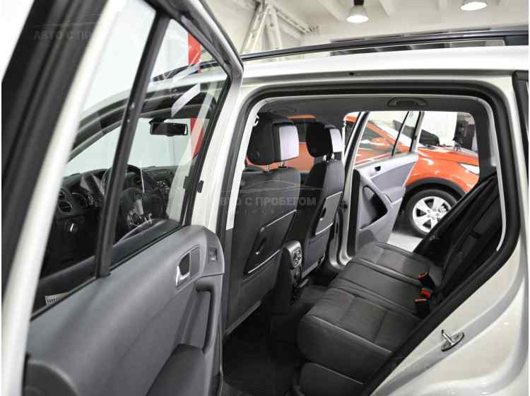 Volkswagen Tiguan I Рестайлинг