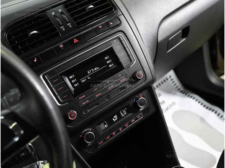 Volkswagen Polo V Рестайлинг