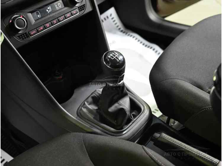 Volkswagen Polo V Рестайлинг