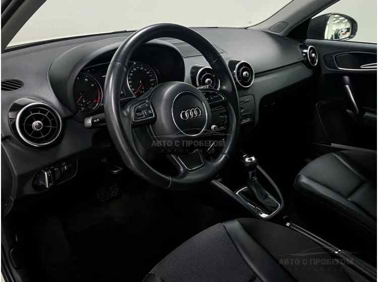 Audi A1 I (8X)