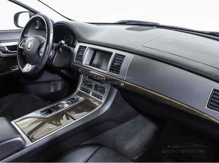 Jaguar XF I Рестайлинг