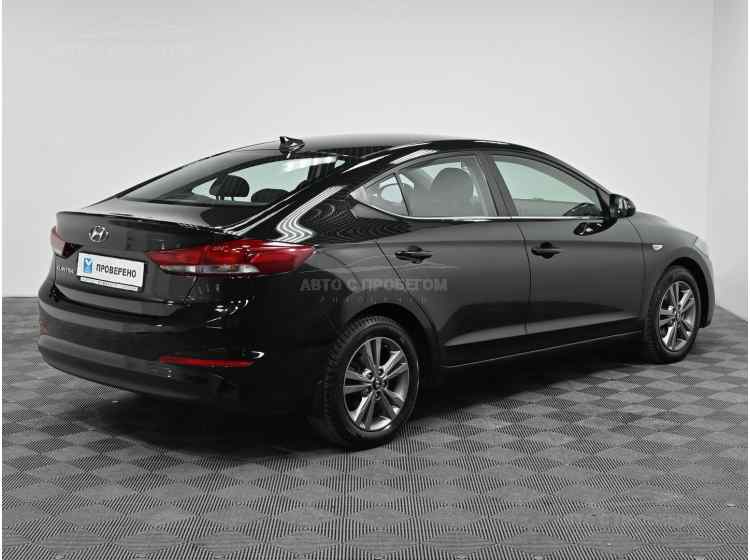 Hyundai Elantra VI (AD)