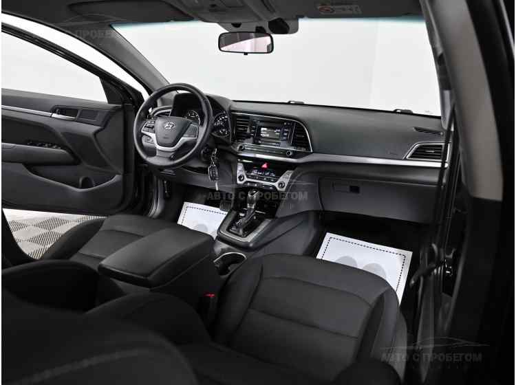 Hyundai Elantra VI (AD)