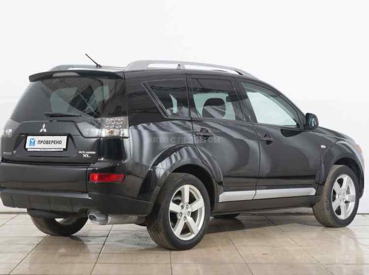 Mitsubishi Outlander II