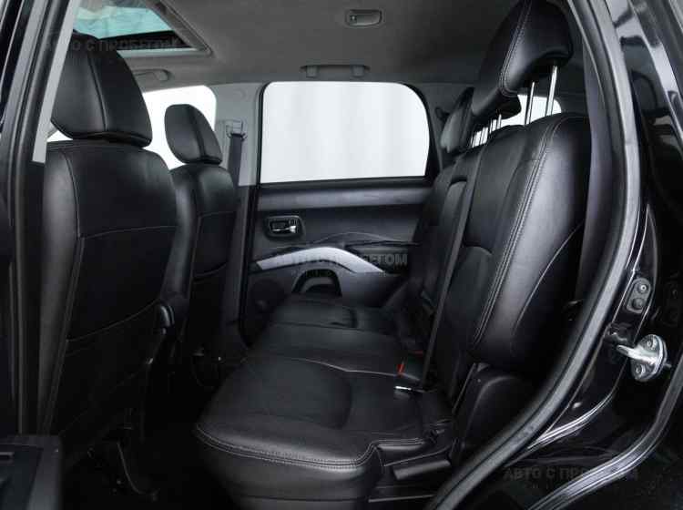 Mitsubishi Outlander II