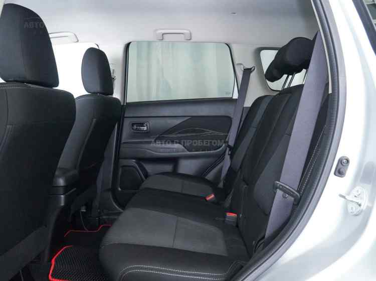 Mitsubishi Outlander III Рестайлинг