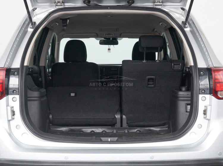 Mitsubishi Outlander III Рестайлинг