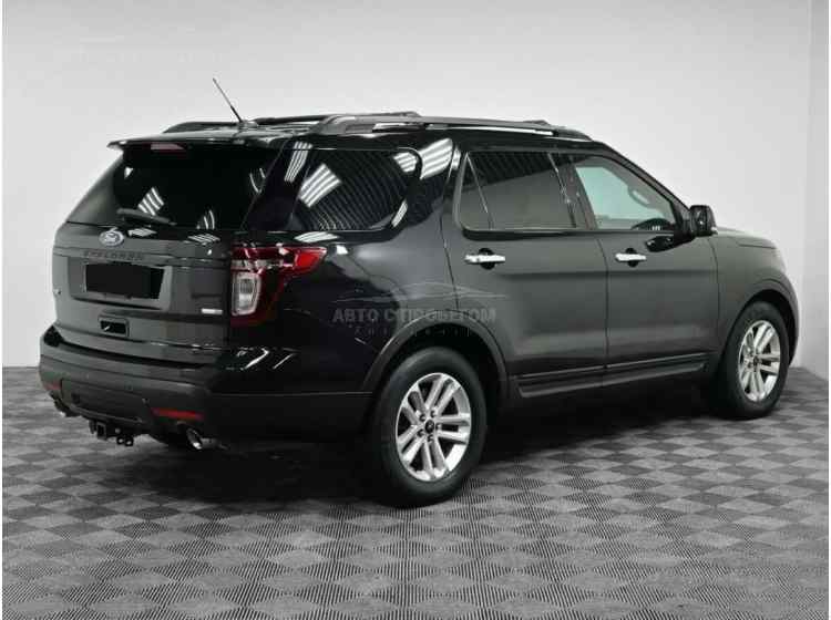 Ford Explorer V