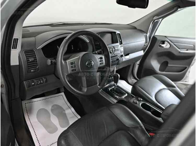 Nissan Pathfinder III Рестайлинг