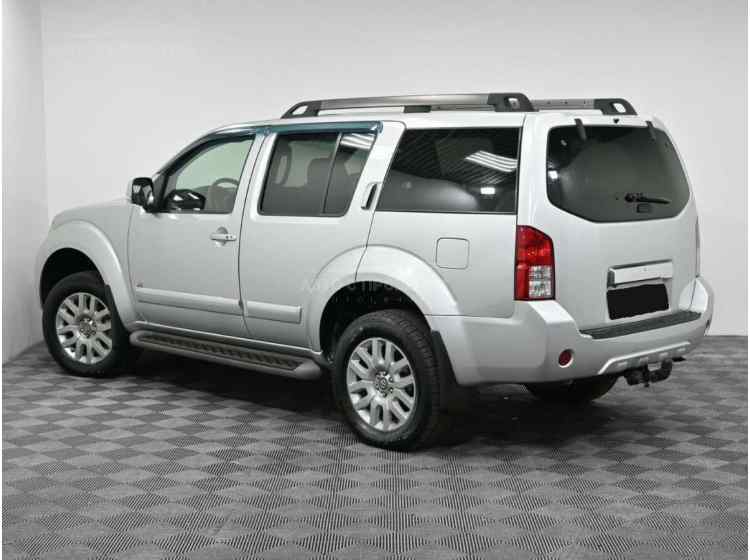 Nissan Pathfinder III Рестайлинг