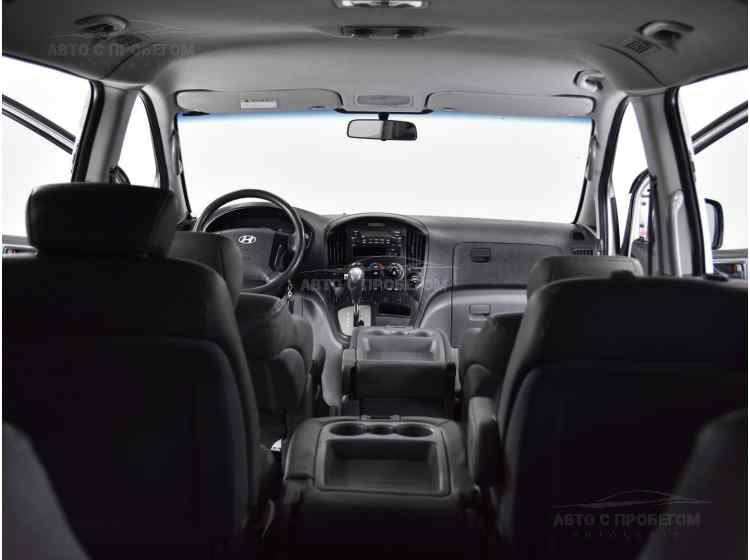 Hyundai Grand Starex I