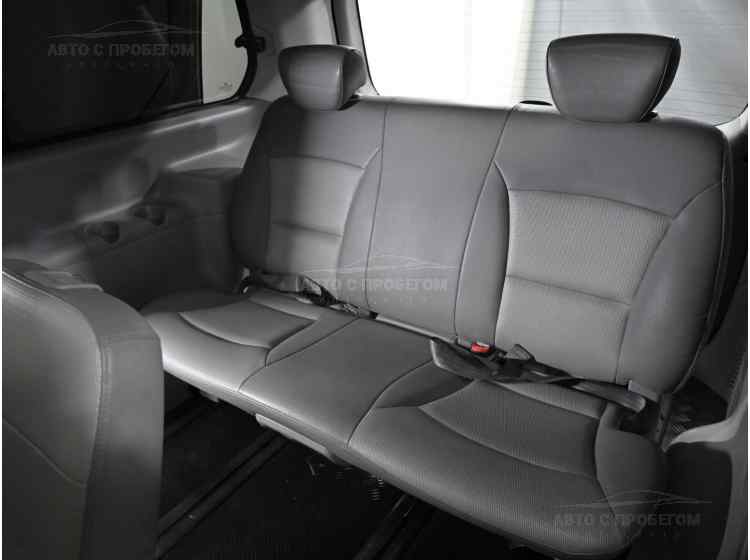 Hyundai Grand Starex I