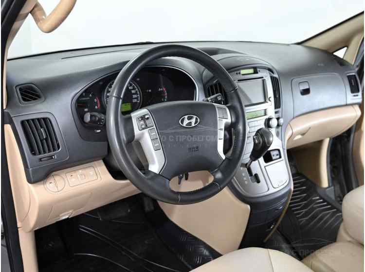 Hyundai Grand Starex I