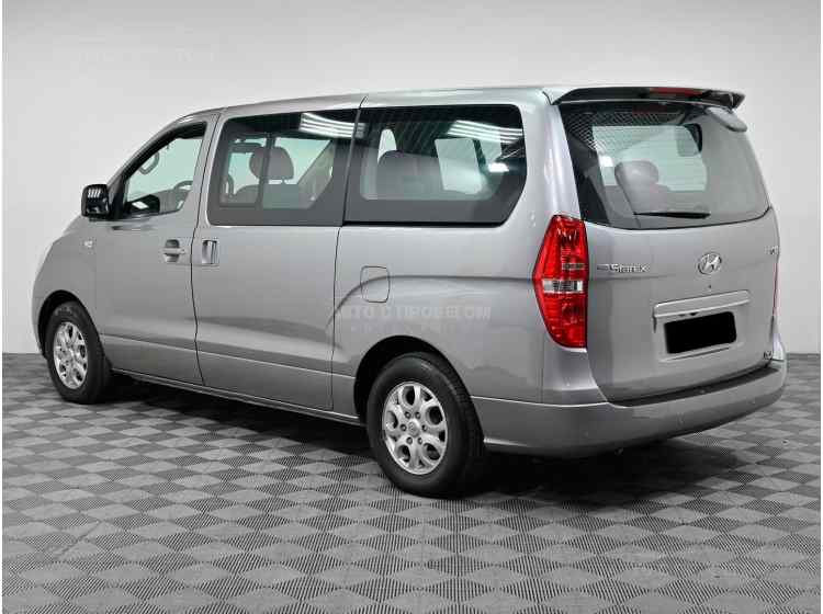 Hyundai Grand Starex I