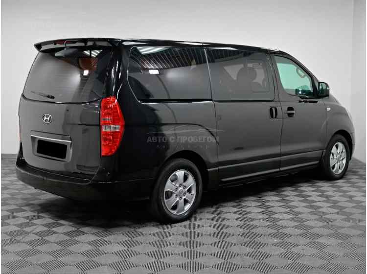 Hyundai Grand Starex I