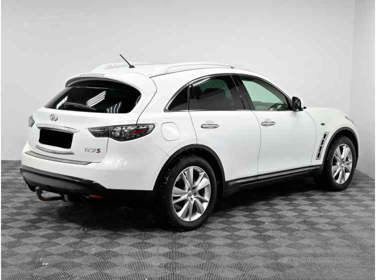 Infiniti FX II (S51) Рестайлинг