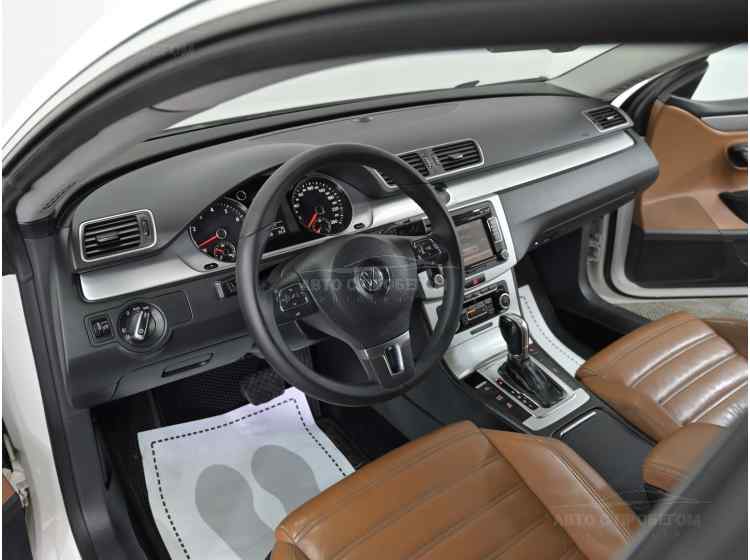 Volkswagen Passat CC I