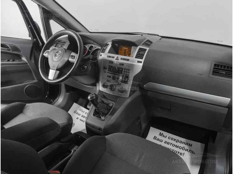 Opel Zafira B Рестайлинг