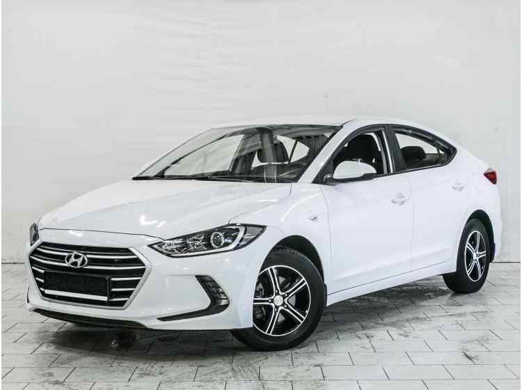 Hyundai Elantra VI (AD)