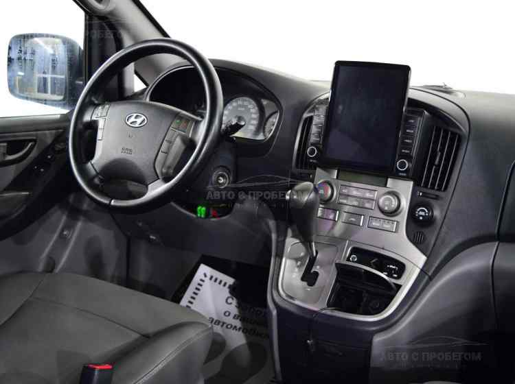 Hyundai Grand Starex I