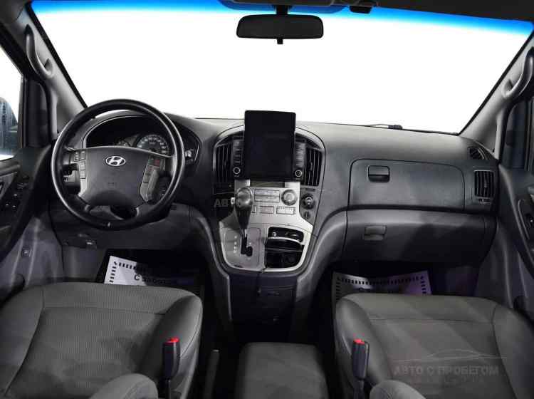 Hyundai Grand Starex I