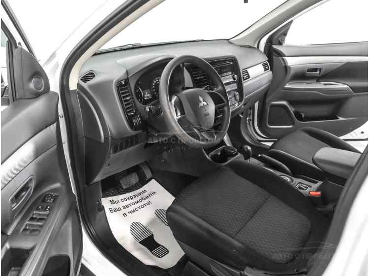 Mitsubishi Outlander III Рестайлинг