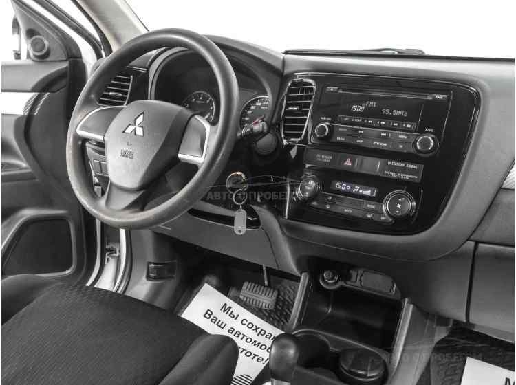 Mitsubishi Outlander III Рестайлинг