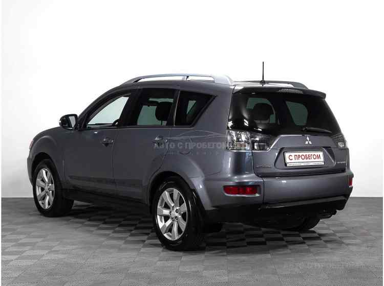 Mitsubishi Outlander II Рестайлинг