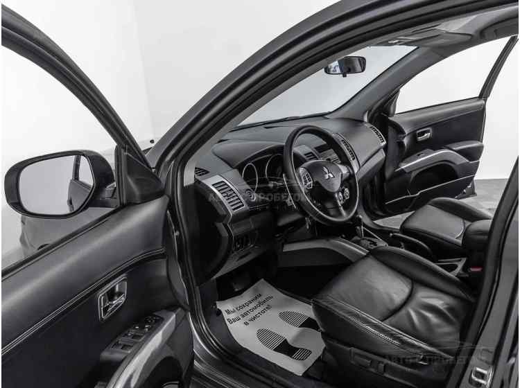 Mitsubishi Outlander II Рестайлинг