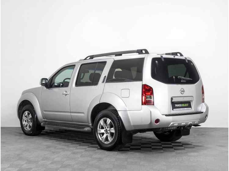 Nissan Pathfinder III Рестайлинг