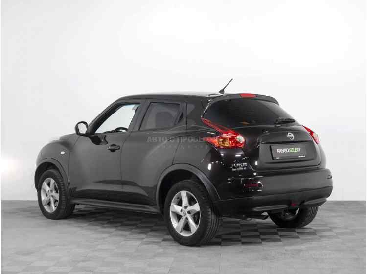 Nissan Juke I