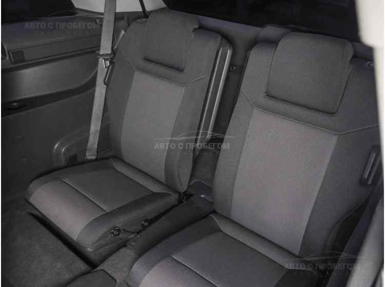 Opel Zafira B Рестайлинг